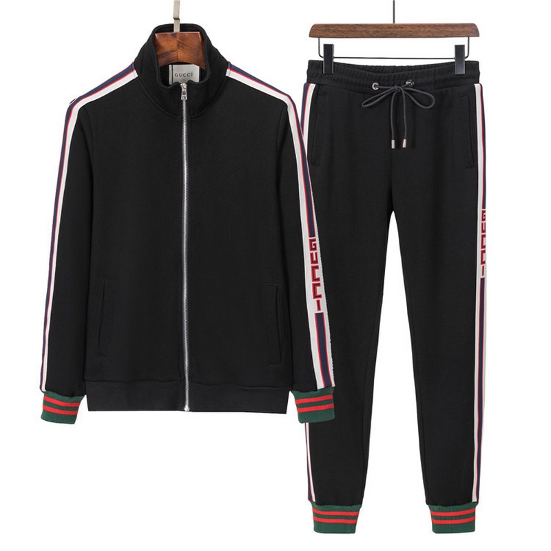 Gucci Men's Suits 3